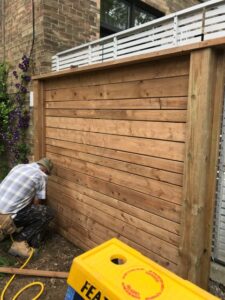 Fence repair services in Ontario